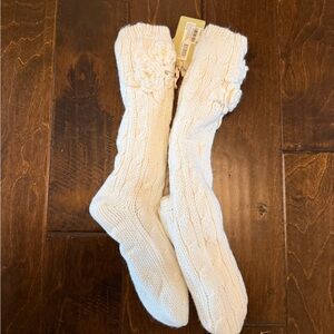 Cream Knit Socks with Floral Detail